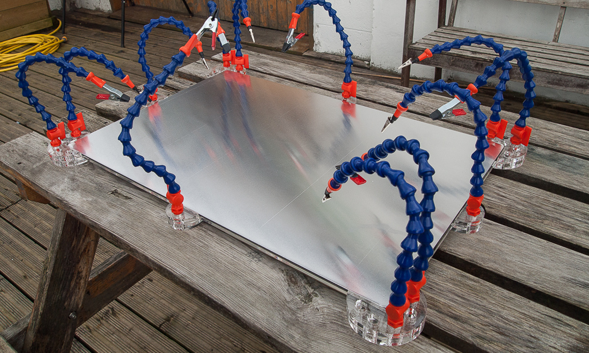 Helping Hands - Main table with 3mm aluminium table insert